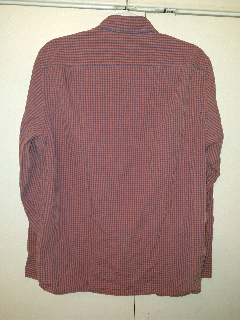 J Crew Checkered Long Sleeve Button Down Shirt Men's sz Medium.